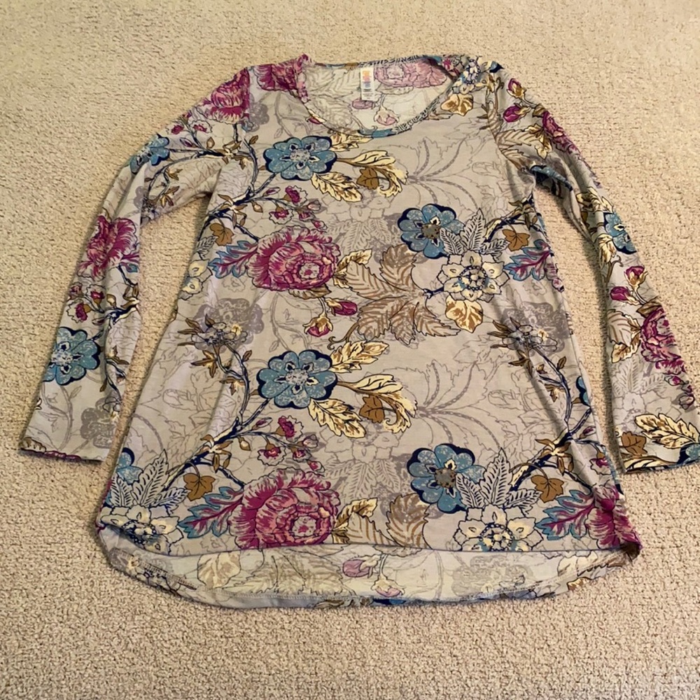 Women’s LuLaRoe Shirt